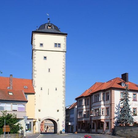 Gasthof Baeren Оксенфурт Экстерьер фото